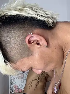 MaxyRyan online show from March 25, 2026, 7:02 pm