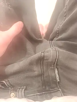 Snapshot of honryboy1_4 chatting on March 5, 2026, 9:54 pm honryboy1 4 online show from March 5, 2026, 9:54 pm