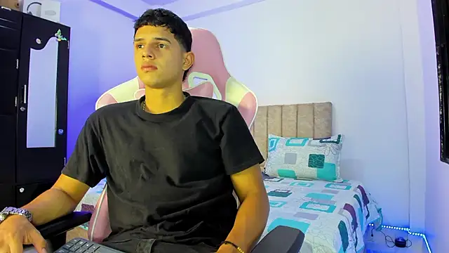 Adrian Prime  online show from March 4, 2026, 6:48 pm