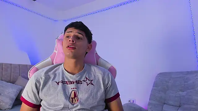 Adrian Prime  online show from May 14, 2026, 6:49 pm