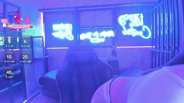 Snapshot of TSExoticFuck chatting on February 6, 2026, 1:40 pm TSExoticFuck online show from February 6, 2026, 1:40 pm