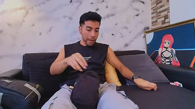 Max Hornye online show from March 11, 2026, 6:46 pm