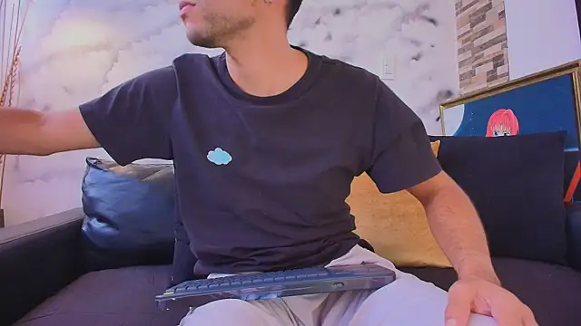 Max Hornye online show from March 10, 2026, 6:45 pm