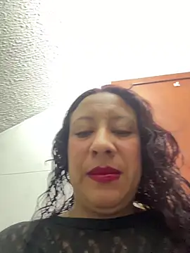 Ximena firee online show from February 18, 2026, 11:28 am