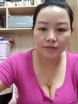 Jennie dogy online show from May 24, 2026, 1:27 am