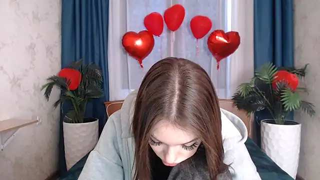 Snapshot of CandyGyrl chatting on February 24, 2026, 1:17 am CandyGyrl online show from February 24, 2026, 1:17 am