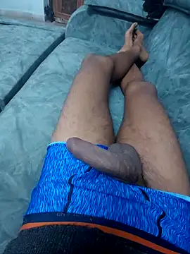 Snapshot of x_couple2 chatting on February 6, 2026, 1:07 pm x couple2 online show from February 6, 2026, 1:07 pm