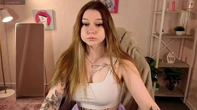 Snapshot of Amy_Davisss chatting on February 27, 2026, 1:06 am Amy Davisss online show from February 27, 2026, 1:06 am