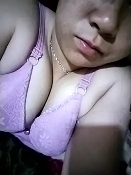 Erika--006 online show from March 13, 2026, 5:18 pm