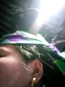 Snapshot of Erika--006 chatting on February 11, 2026, 10:48 am Erika--006 online show from February 11, 2026, 10:48 am