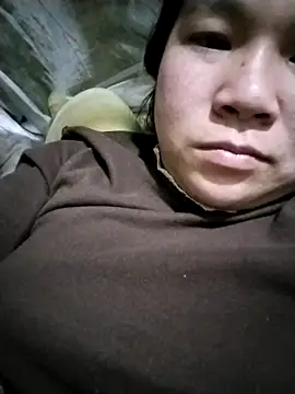 Snapshot of Erika--006 chatting on February 20, 2026, 12:07 am Erika--006 online show from February 20, 2026, 12:07 am