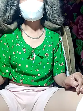 witch-xx online show from March 8, 2026, 3:48 pm