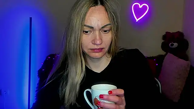 BlondMikey22 online show from April 9, 2026, 5:30 pm