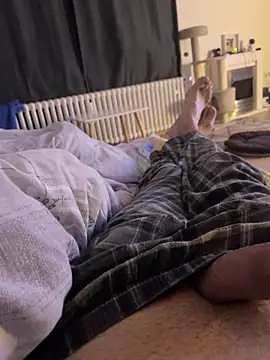 Snapshot of ManuelCervantes1972 chatting on February 12, 2026, 10:42 pm ManuelCervantes1972 online show from February 12, 2026, 10:42 pm