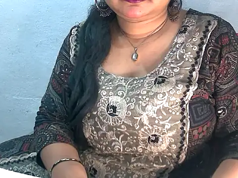 Saniya K2 online show from August 7, 2026, 3:51 pm