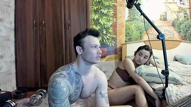  littleangie  online show from February 5, 2026, 12:39 am