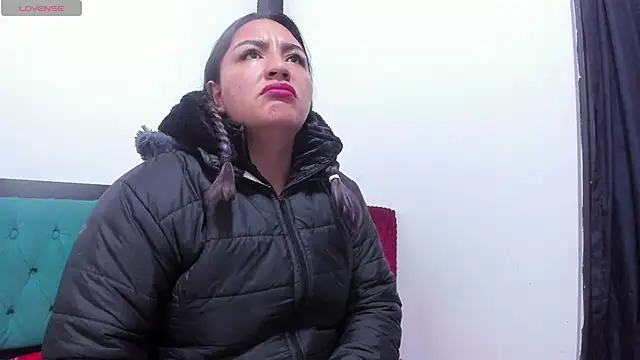 lexyy24 online show from April 15, 2026, 3:45 am