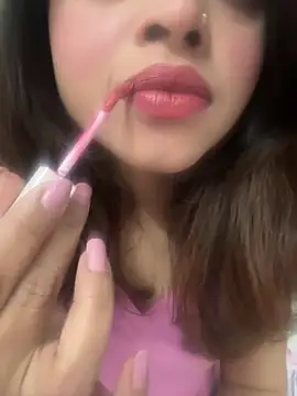 riya sharma11 online show from February 28, 2026, 3:11 pm