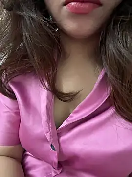 riya sharma11 online show from February 23, 2026, 2:50 pm