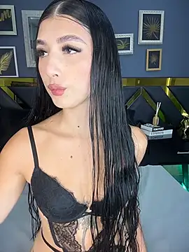 Snapshot of BadLilAngelXXX chatting on April 8, 2026, 1:12 pm BadLilAngelXXX online show from April 8, 2026, 1:12 pm