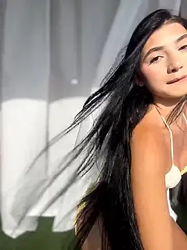 Snapshot of BadLilAngelXXX chatting on April 2, 2026, 1:07 pm BadLilAngelXXX online show from April 2, 2026, 1:07 pm