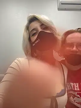 AllisonXAlfred online show from February 6, 2026, 9:33 pm