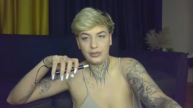 Kiarajojo online show from April 25, 2026, 8:06 pm