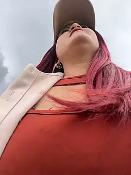 Lia-Moon77 online show from April 14, 2026, 4:56 pm