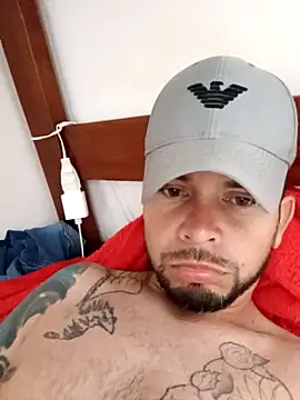 Snapshot of Branquinho-k chatting on February 9, 2026, 11:03 pm Branquinho-k online show from February 9, 2026, 11:03 pm