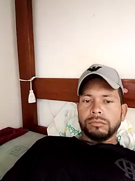 Snapshot of Branquinho-k chatting on February 7, 2026, 11:51 am Branquinho-k online show from February 7, 2026, 11:51 am