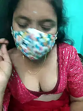 Snapshot of Tamilkannadacouple chatting on March 1, 2026, 4:29 pm Tamilkannadacouple online show from March 1, 2026, 4:29 pm