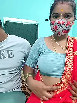 Snapshot of Tamilkannadacouple chatting on February 10, 2026, 9:08 am Tamilkannadacouple online show from February 10, 2026, 9:08 am