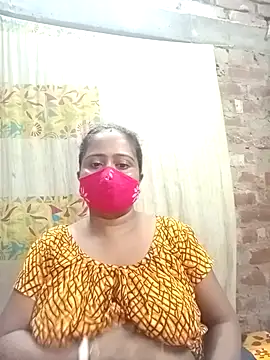 Snapshot of Puja_9999 chatting on July 21, 2026, 8:32 pm Puja 9999 online show from July 21, 2026, 8:32 pm