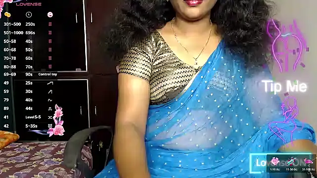 Snapshot of VixenNandhu chatting on February 27, 2026, 5:24 pm VixenNandhu online show from February 27, 2026, 5:24 pm