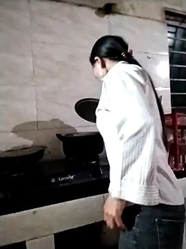 Snapshot of sen1199 chatting on February 26, 2026, 11:32 am sen1199 online show from February 26, 2026, 11:32 am