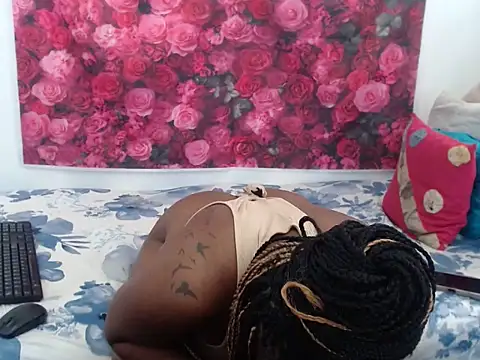 Queenteex6992 online show from February 7, 2026, 7:16 am