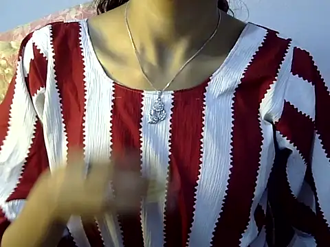 Snapshot of Mehaak_ chatting on February 25, 2026, 5:24 pm Mehaak online show from February 25, 2026, 5:24 pm