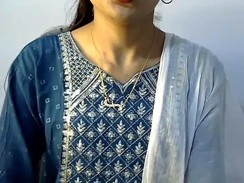 Snapshot of Mehaak_ chatting on February 19, 2026, 6:27 pm Mehaak online show from February 19, 2026, 6:27 pm