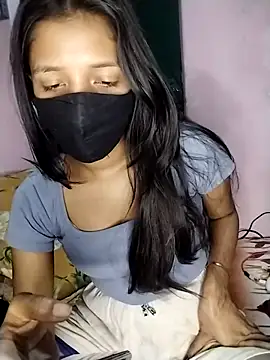 Naina-hott online show from February 8, 2026, 7:55 pm