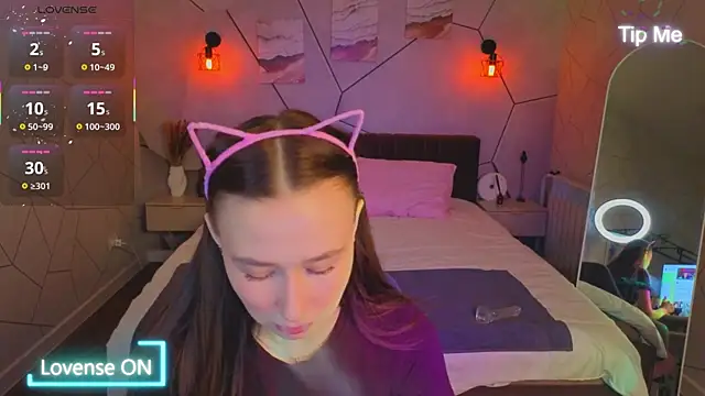  Kiki angel  online show from March 20, 2026, 9:54 am