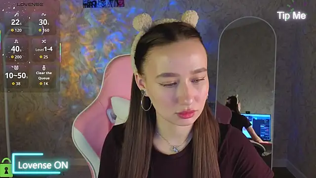  Kiki angel  online show from March 13, 2026, 2:05 am