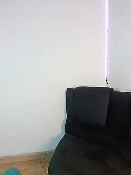 Emmanuel Lust online show from February 10, 2026, 1:32 pm