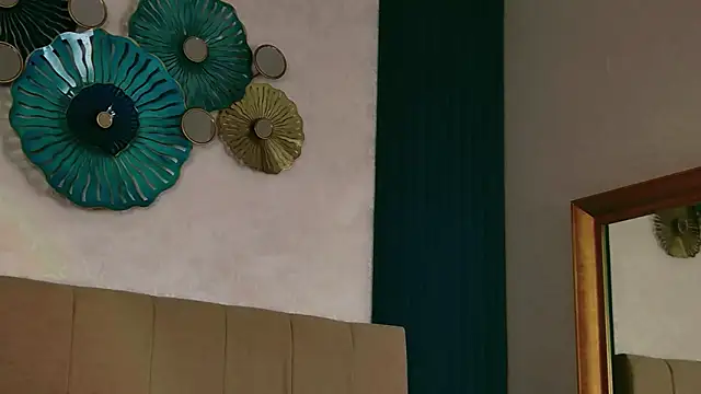 Beckie White online show from March 16, 2026, 8:33 pm