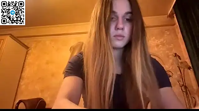 LovelySilk 63 online show from April 17, 2026, 6:55 pm