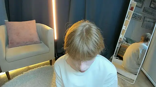 CalmFever online show from April 20, 2026, 9:12 am