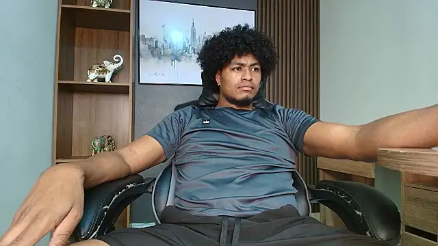 Kai Moreno online show from February 28, 2026, 7:46 pm