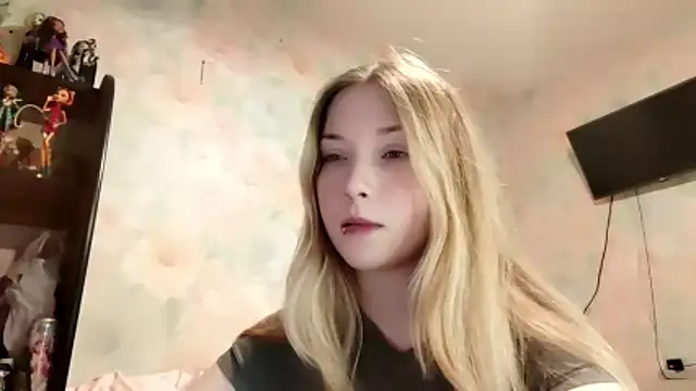 TiaBIanks online show from March 26, 2026, 11:52 am