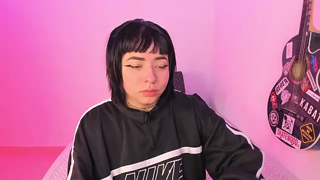 Snapshot of Aria_x_Orien_ chatting on February 14, 2026, 1:44 pm Aria x Orien online show from February 14, 2026, 1:44 pm