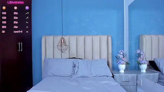 Hilary dolce online show from February 23, 2026, 2:24 am