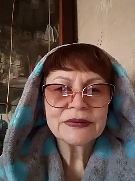 SophieBurns online show from March 17, 2026, 1:03 pm